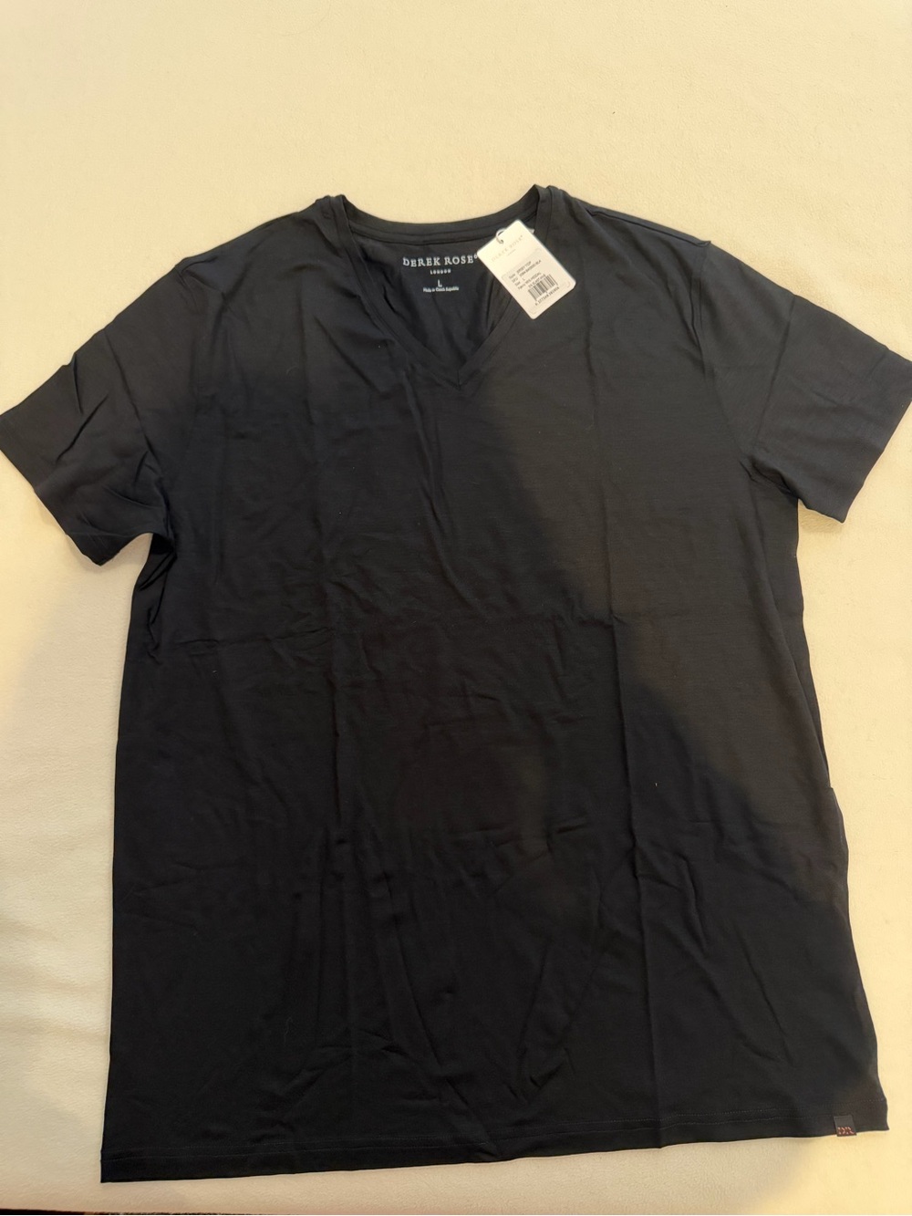 Derek Rose Black V-Neck Men's Shirt Large